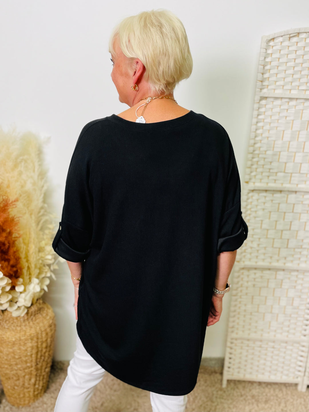 "CLARA" Long Sleeve Fine Knit-Black