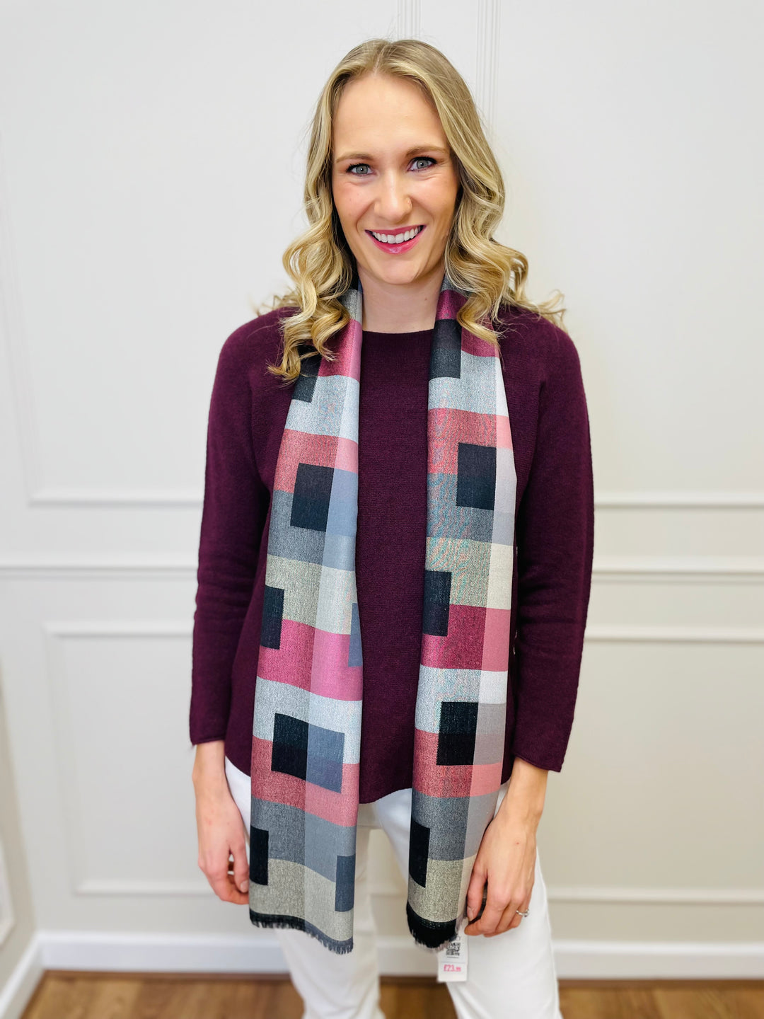 Block Print Scarf-Grey/Pink & Black