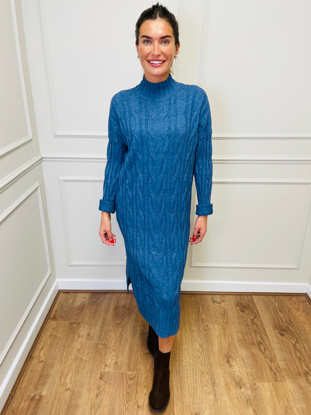 "ELY" Cable Knit Midi Dress