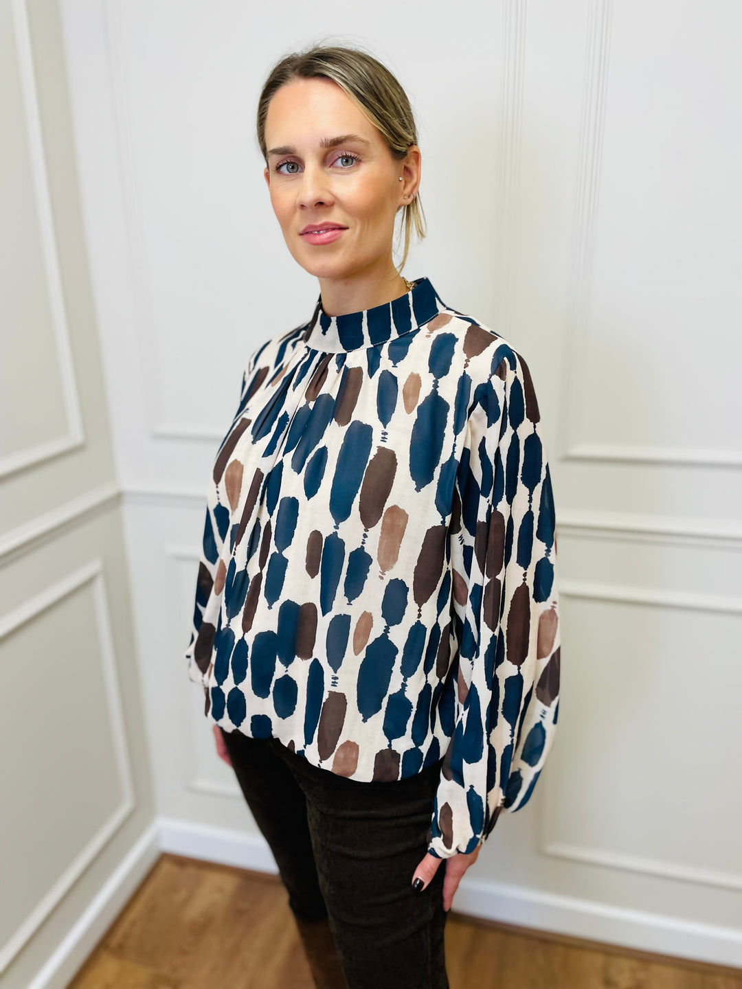 "TERESA" Abstract Print Blouse-Cream & Navy