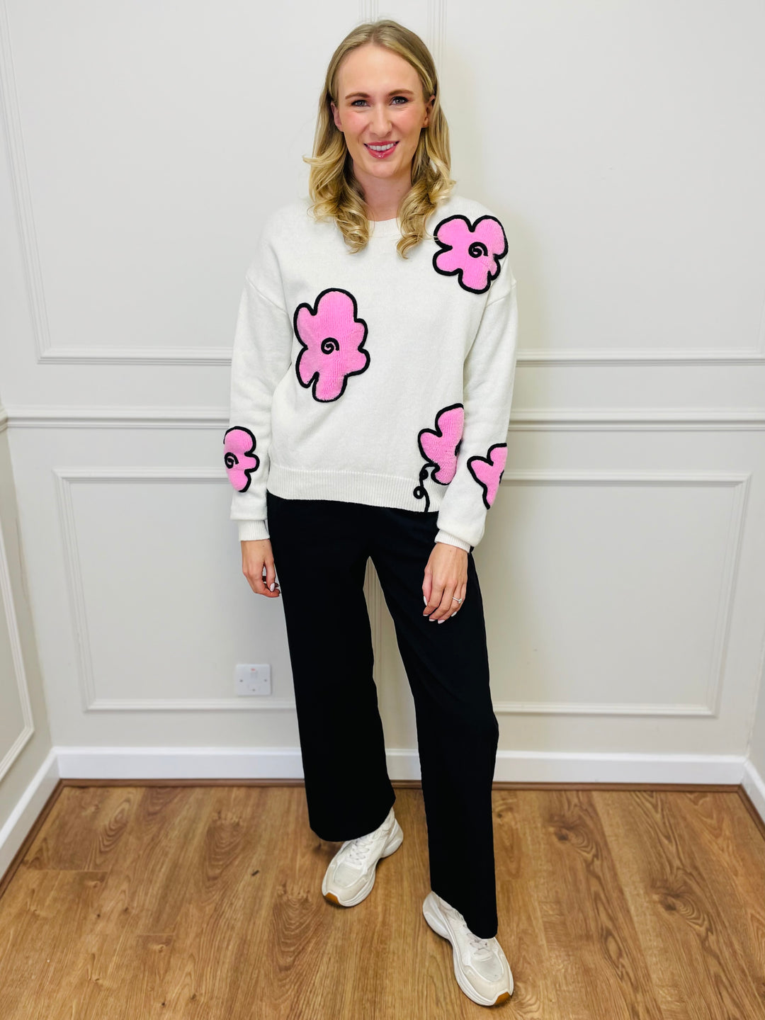 "FLORA" Embroidered Floral Jumper-White