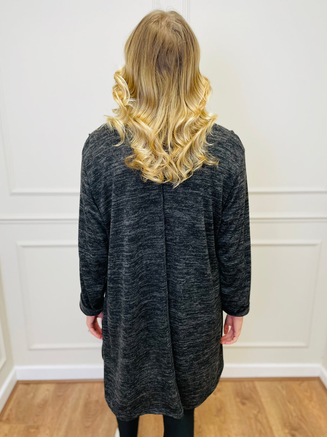 "BIANCA" Tunic With Complimentary Scarf-Black