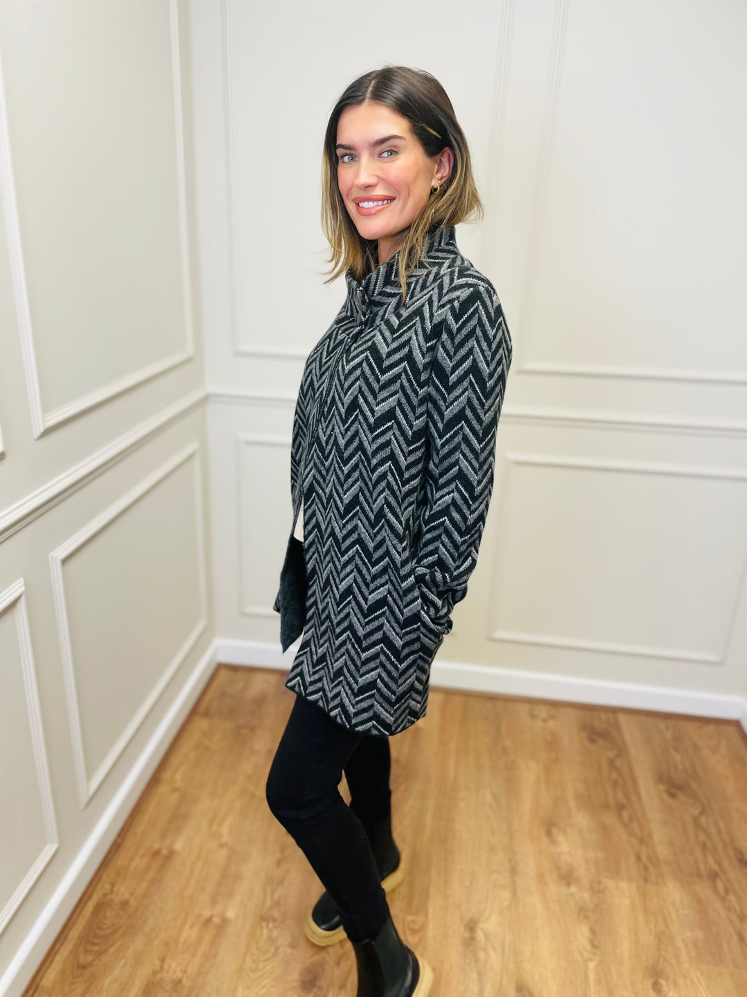 "CELINE" Chevron Coatigan-Black & Grey