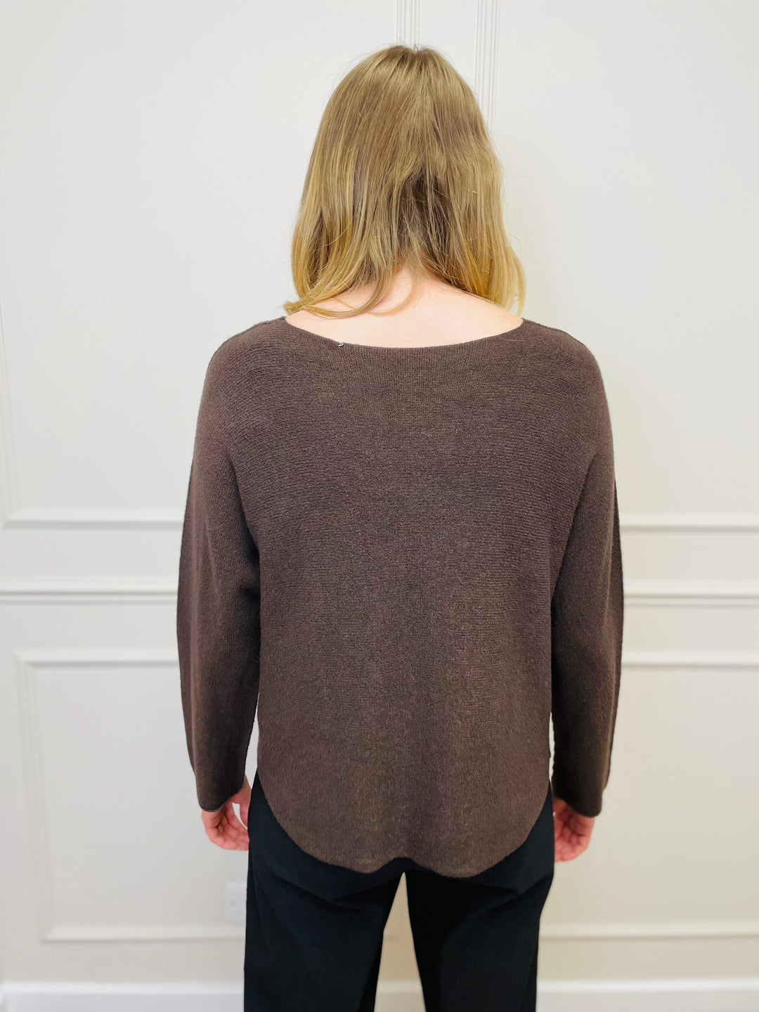 "MAGNOLIA" Fine Knit Jumper-Brown
