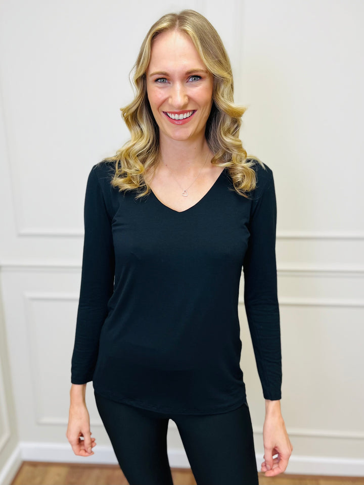 The Essential Long Sleeve "Magic" Vest-Black