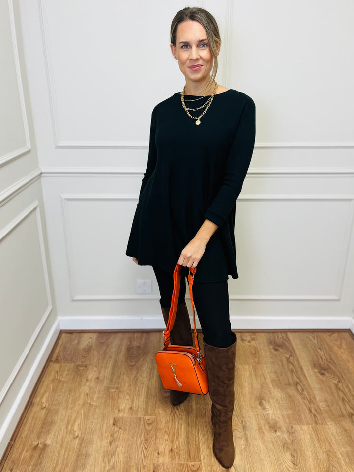 "HARRIET" Basic Soft Jumper-Black