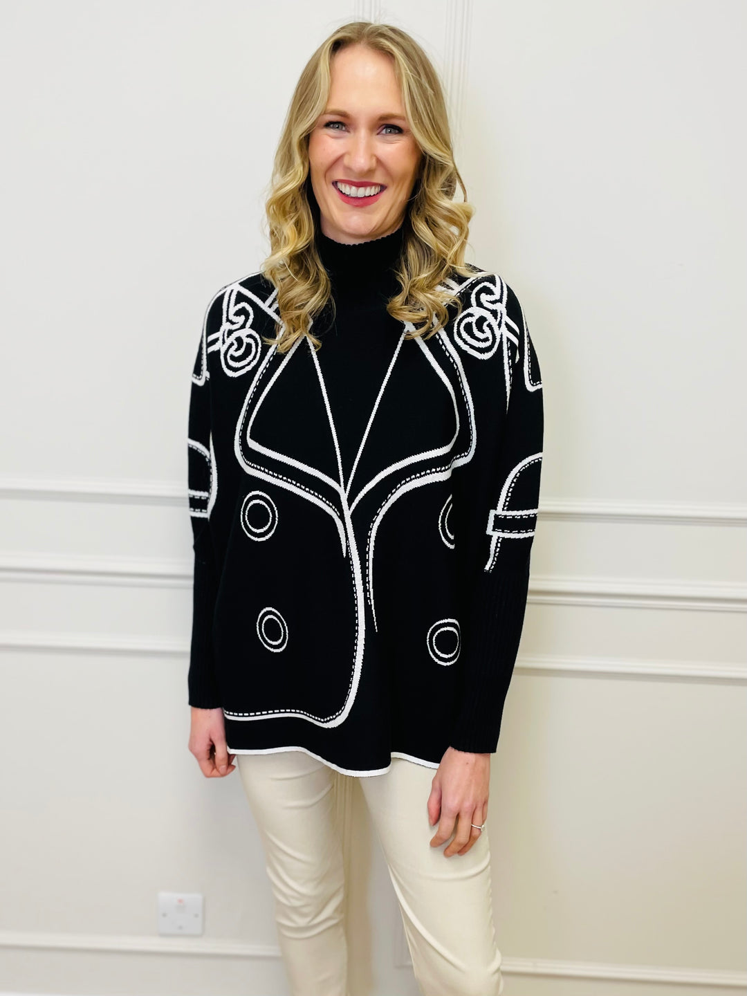 "JOY" Reversible Jumper-Black & White