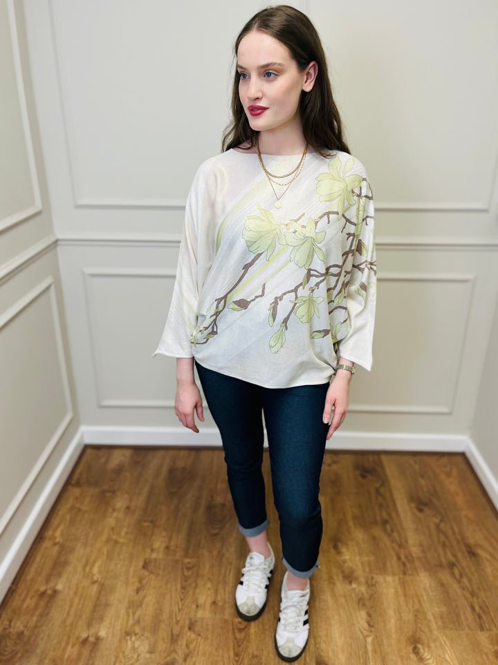 "SPRING" Floral Print Fine Knit-Cream & Green