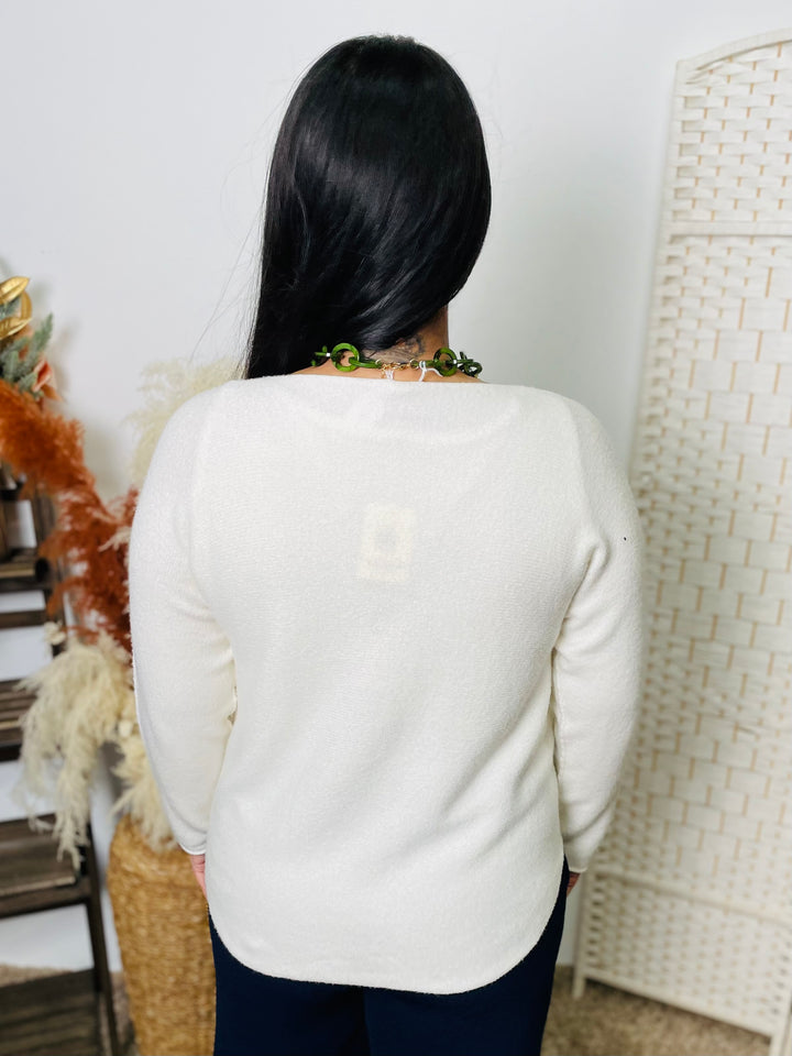 "MAGNOLIA" V Neck Jumper-Cream