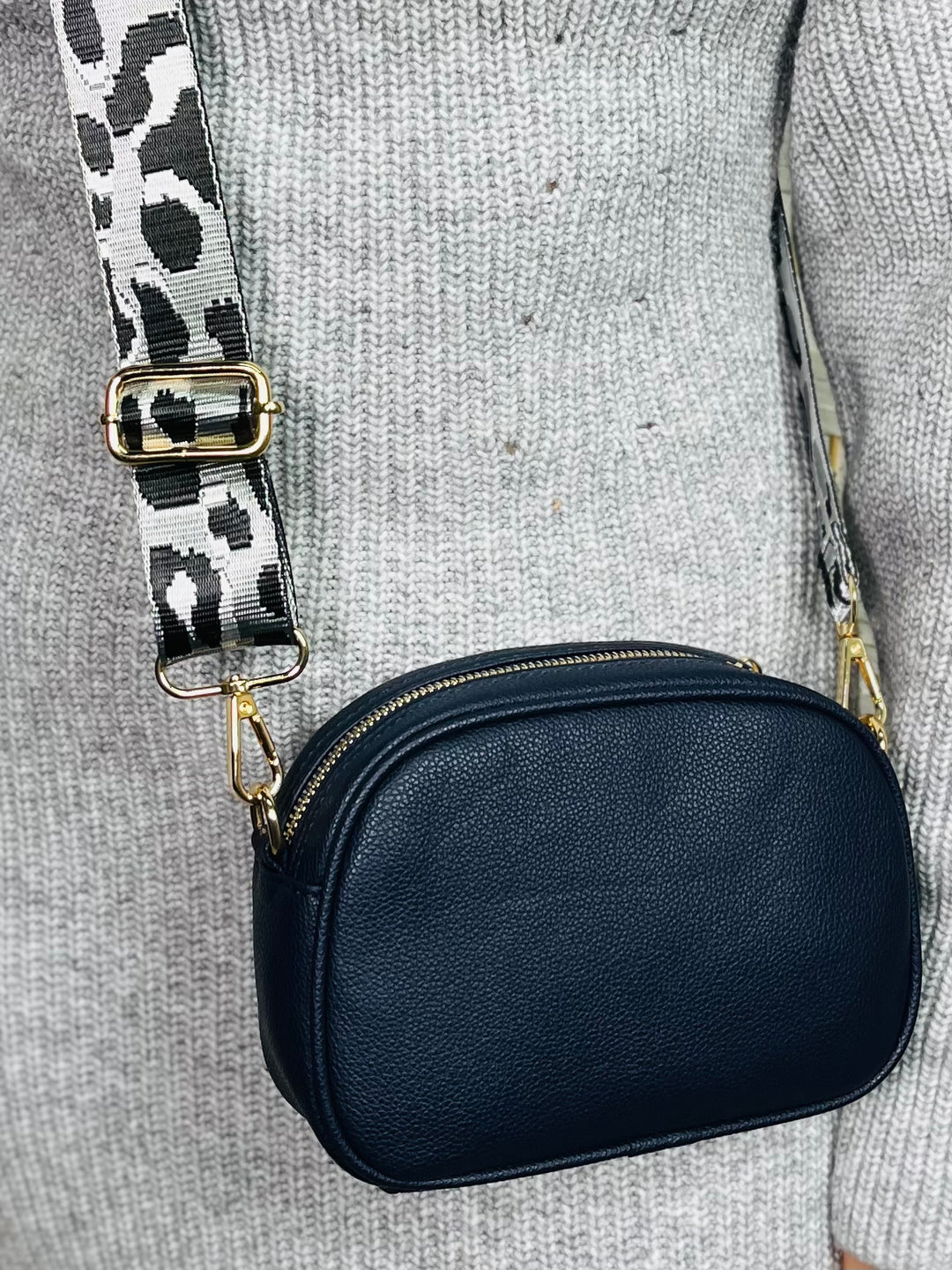 "POOCHI" Small Crossbody Handbag-Navy