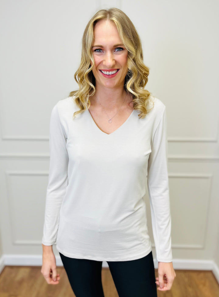 The Essential Long Sleeve "Magic" Vest-Cream