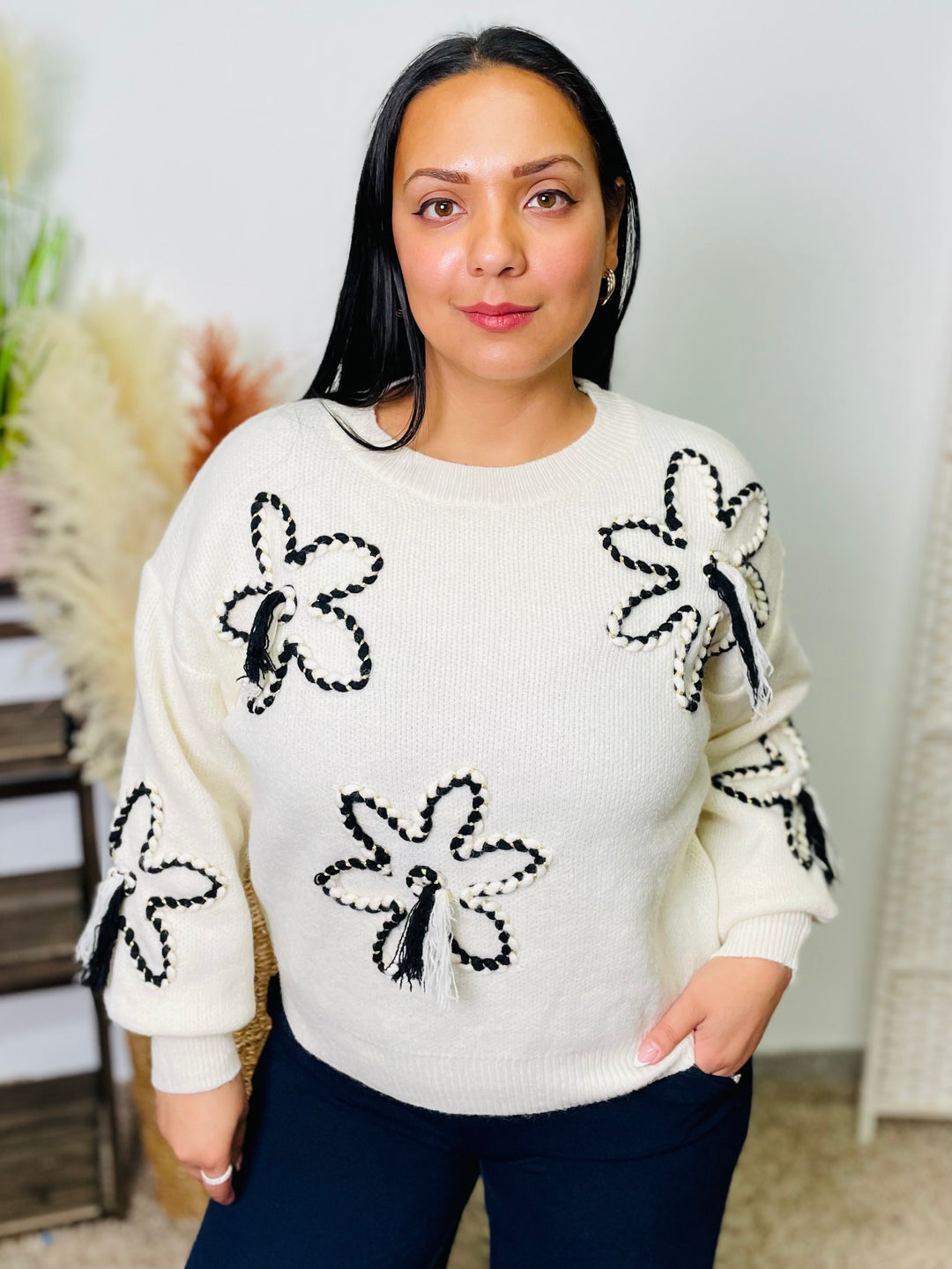 "REMI" Textured Floral Jumper-White