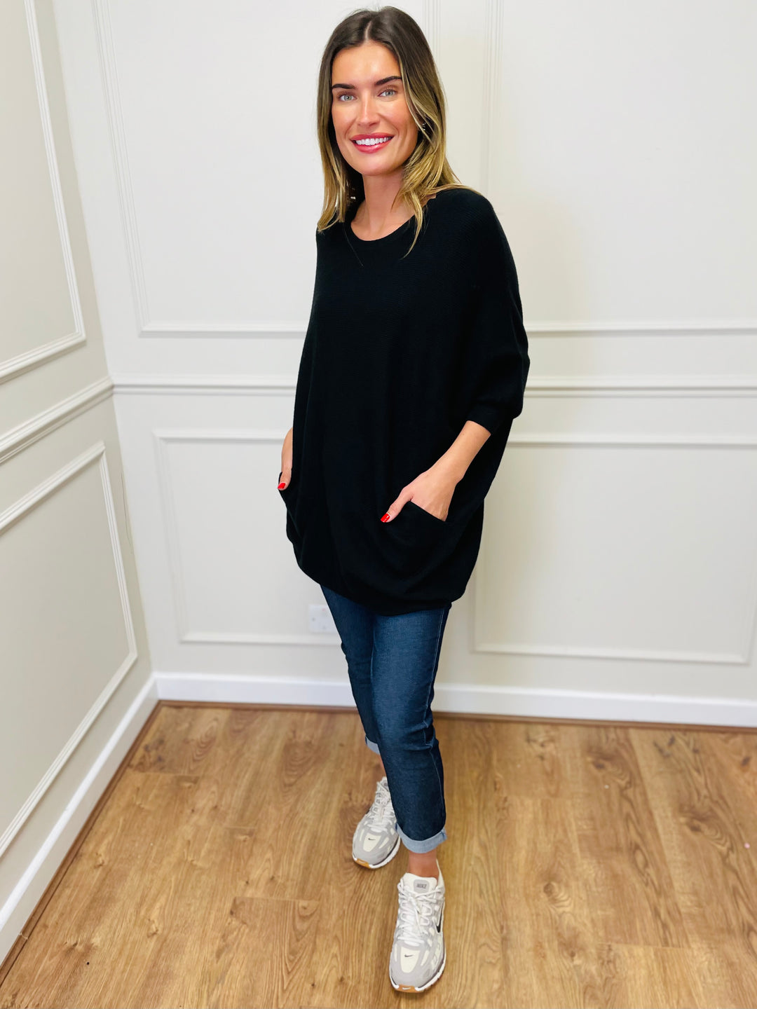 "MOLLY" Super Soft Jumper-Black