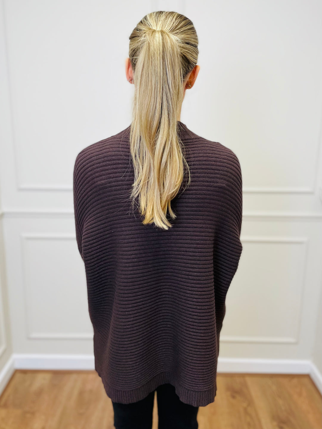 "LULU" Knitted Jumper-Brown