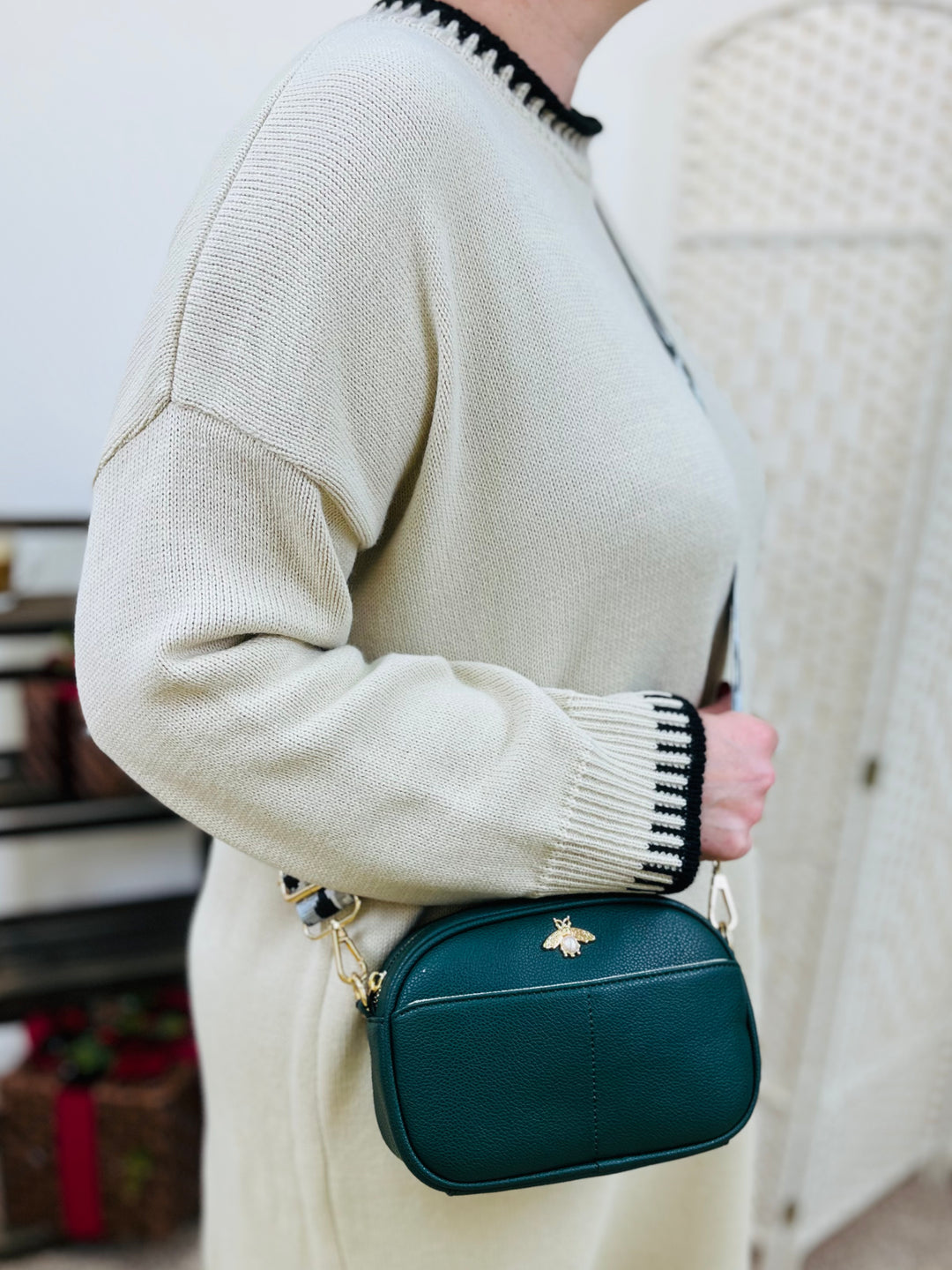 "POOCHI" Small Crossbody Handbag-Forest Green