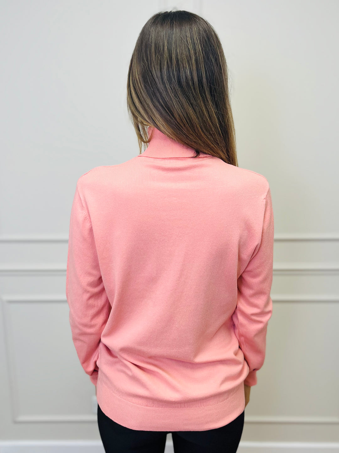 "ROBIN" Polo Neck-Pink