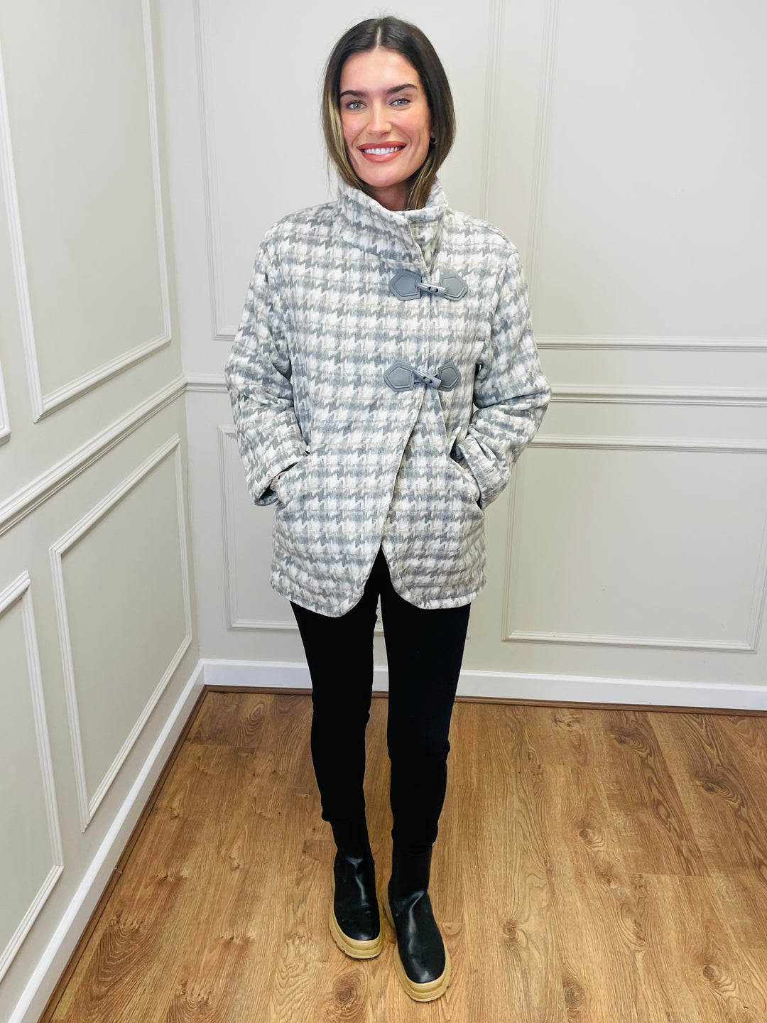 "SAMIRA" Houndstooth Coat-Grey & Cream