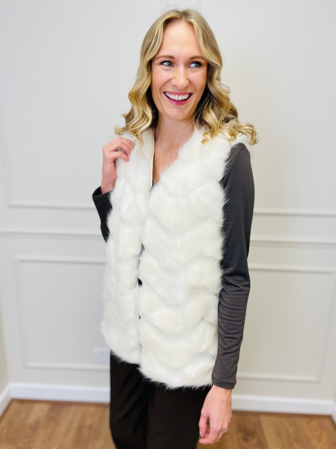 "CLARISSA" Faux Fur Waistcoat-Cream