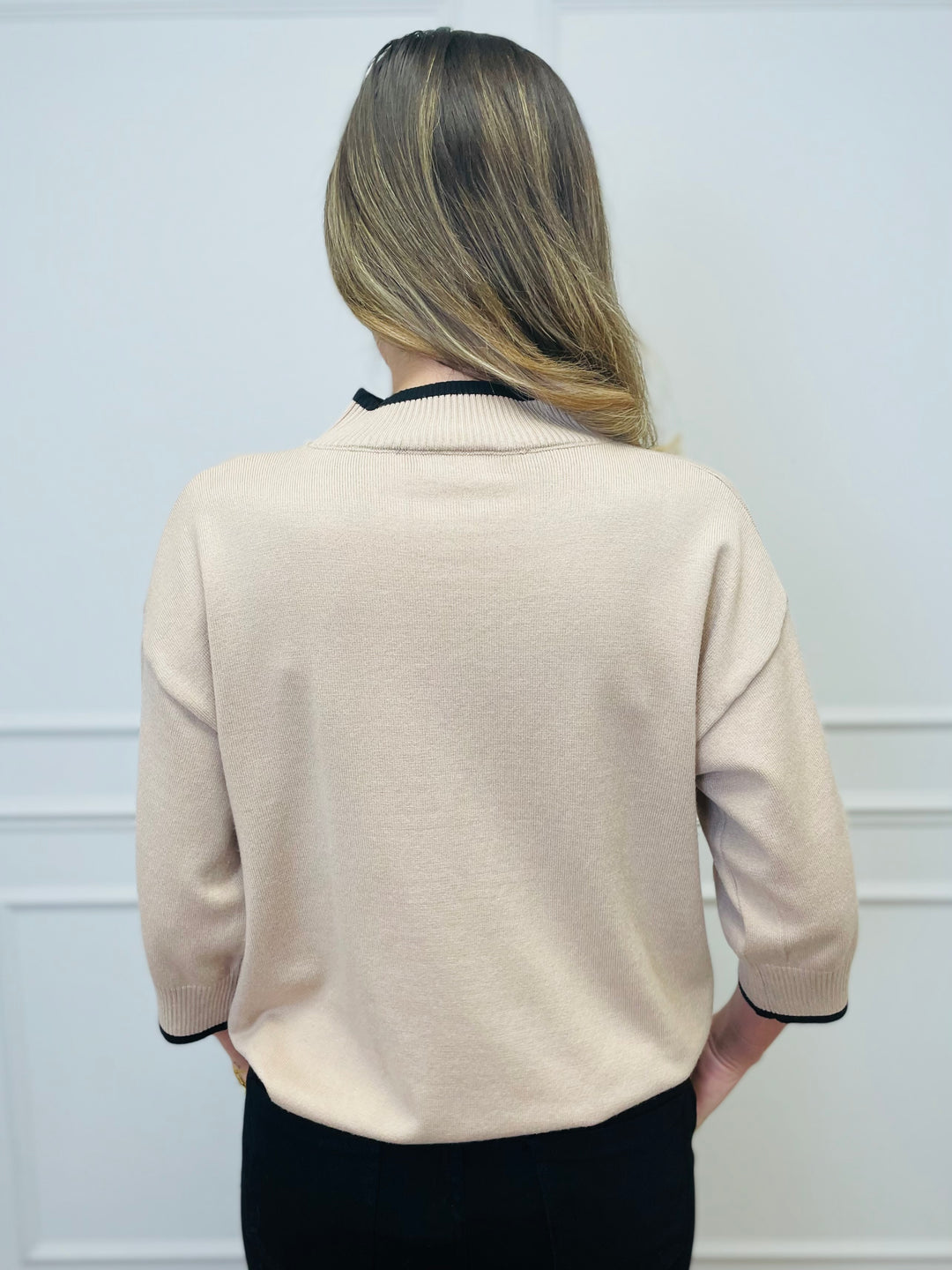 "ROSE" Floral Applique Knit-Camel & Black