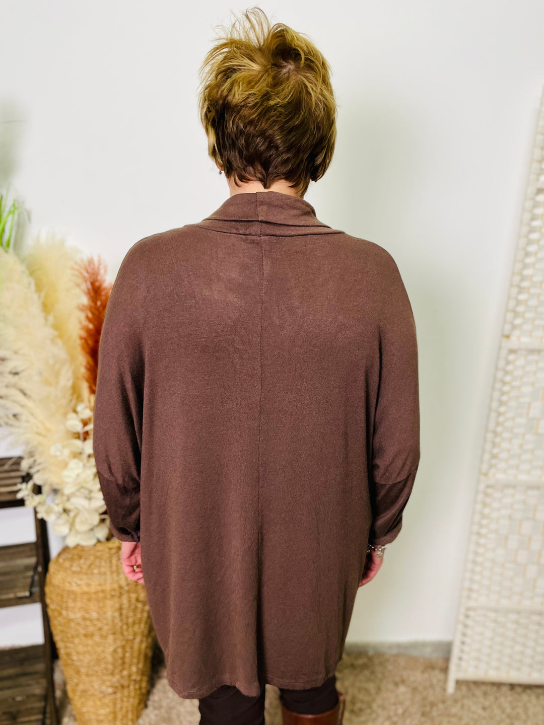 "DAKOTA" Super Soft Top-Chocolate Brown