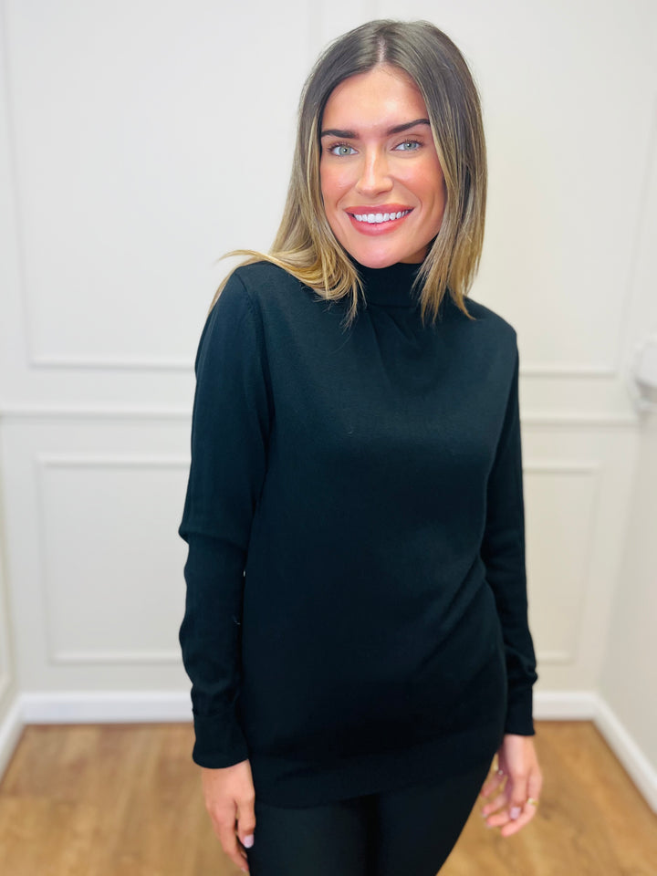 "ROBIN" Polo Neck-Black