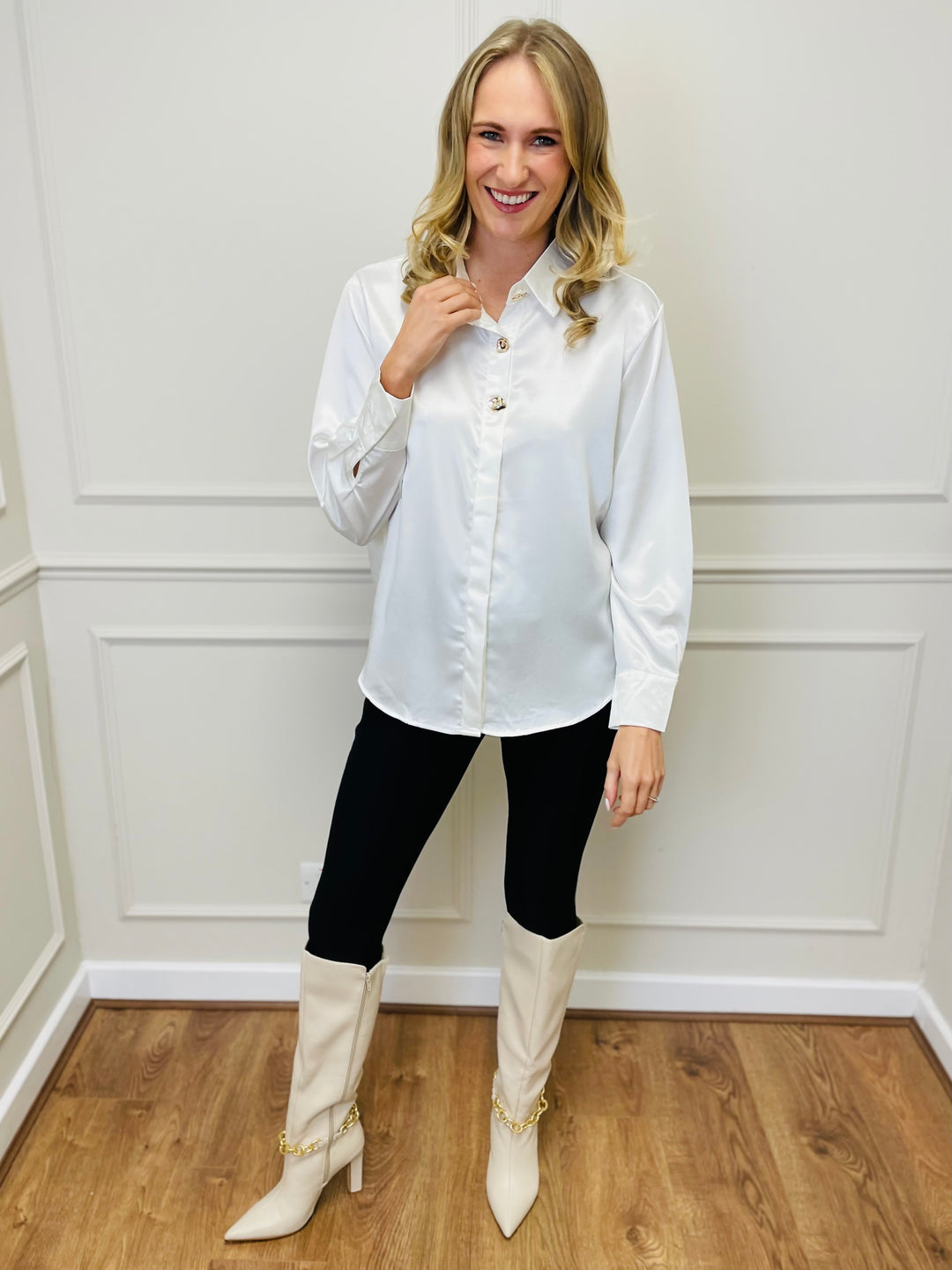 "PALOMA” Satin Shirt-White