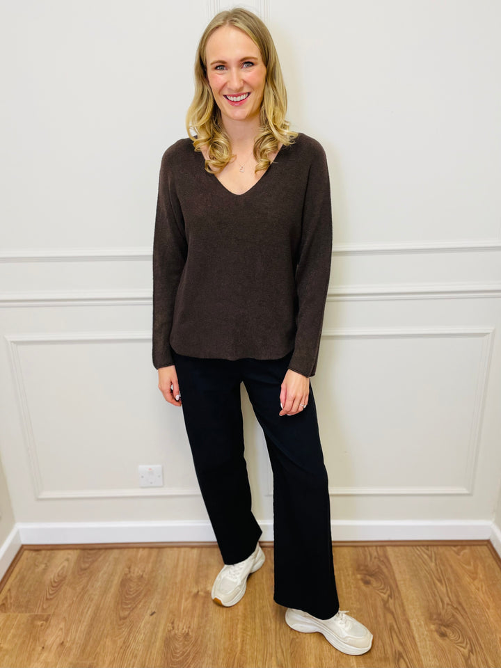 "MAGNOLIA" Fine Knit Jumper-Brown