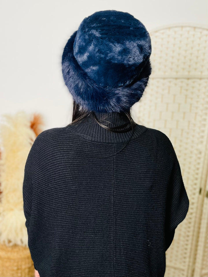 Fur Bucket Hat-Navy