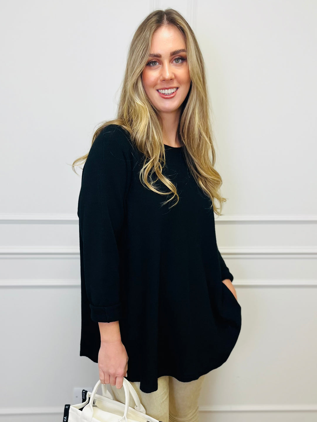 "GEORGIA" Basic Soft Jumper-Black