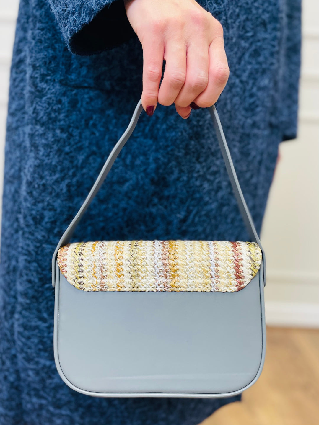 No.81 Striped Woven Bag-Grey & Multicolour