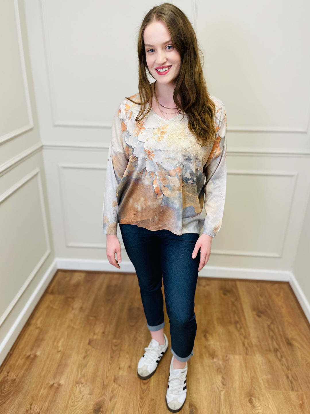 "AUTUMN" Floral Print Fine Knit-Cream & Mocha