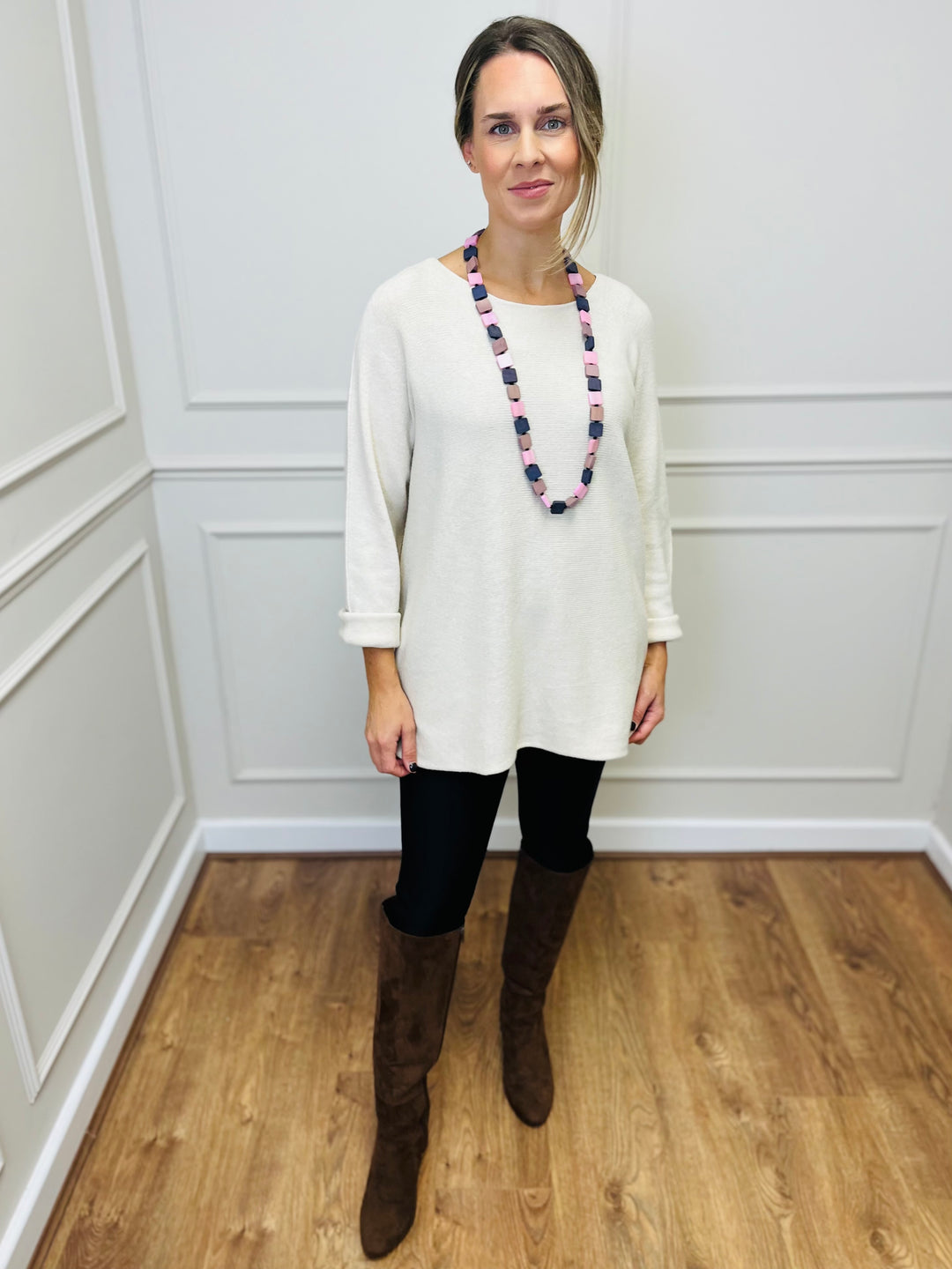 "GINNY" Basic Soft Jumper-White