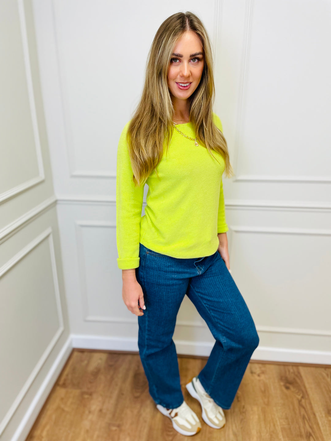 "MAGNOLIA" Fine Knit Jumper-Lime Green