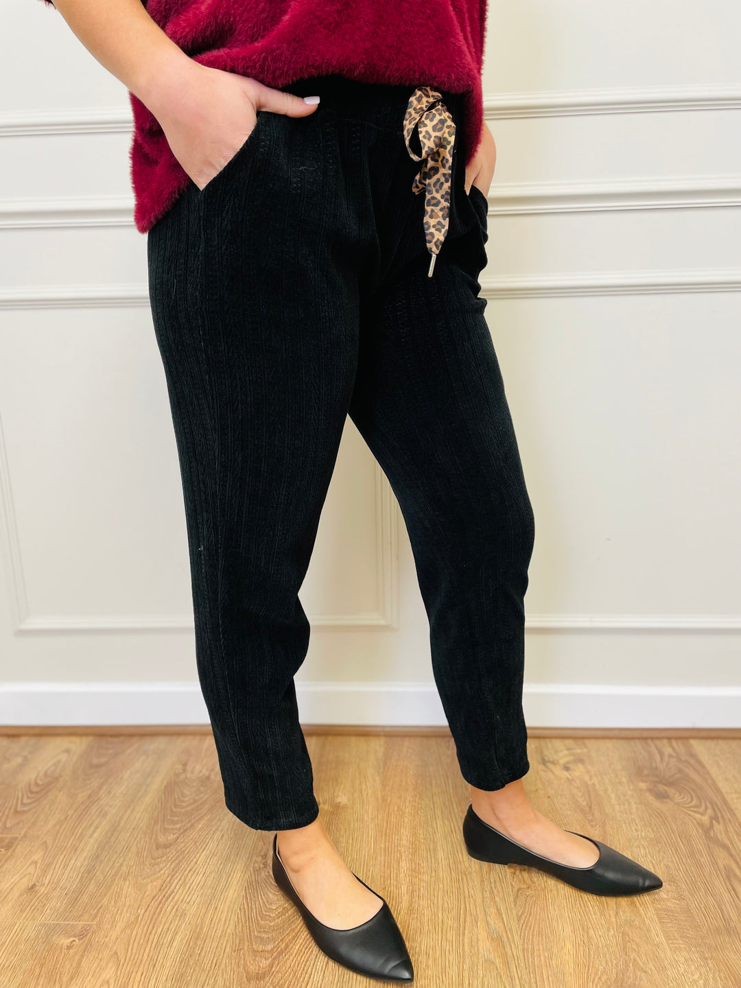 "ABIGAIL" Corduroy Trousers-Black