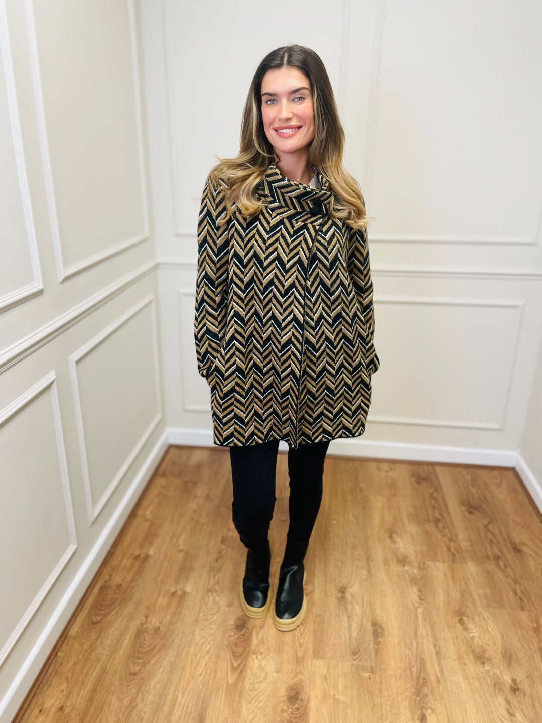 "CELINE" Chevron Coatigan-Black & Tan