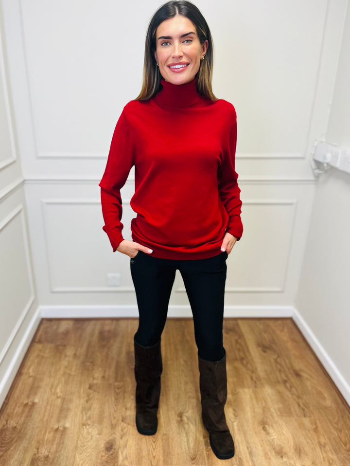 "ROBIN" Polo Neck-Burgundy