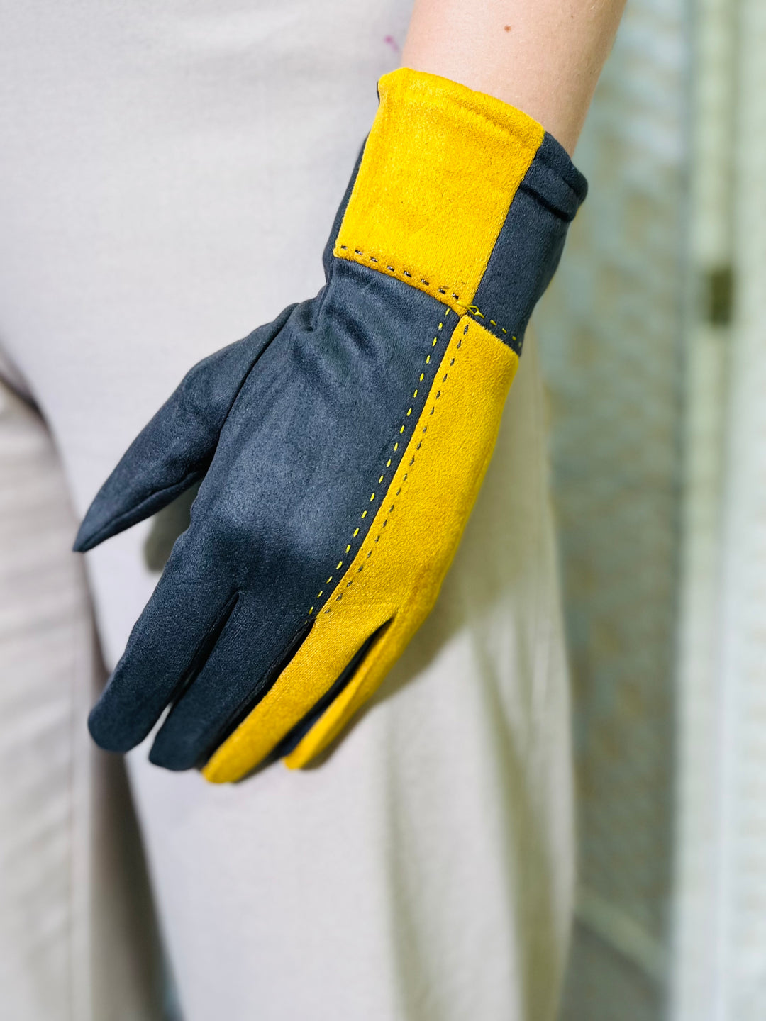 Block Print Gloves-Mustard & Grey