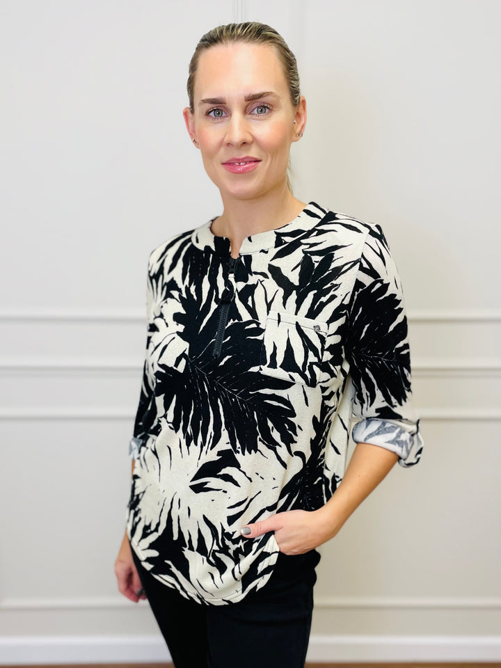 "ANNA" Floral Print Blouse-Cream & Black