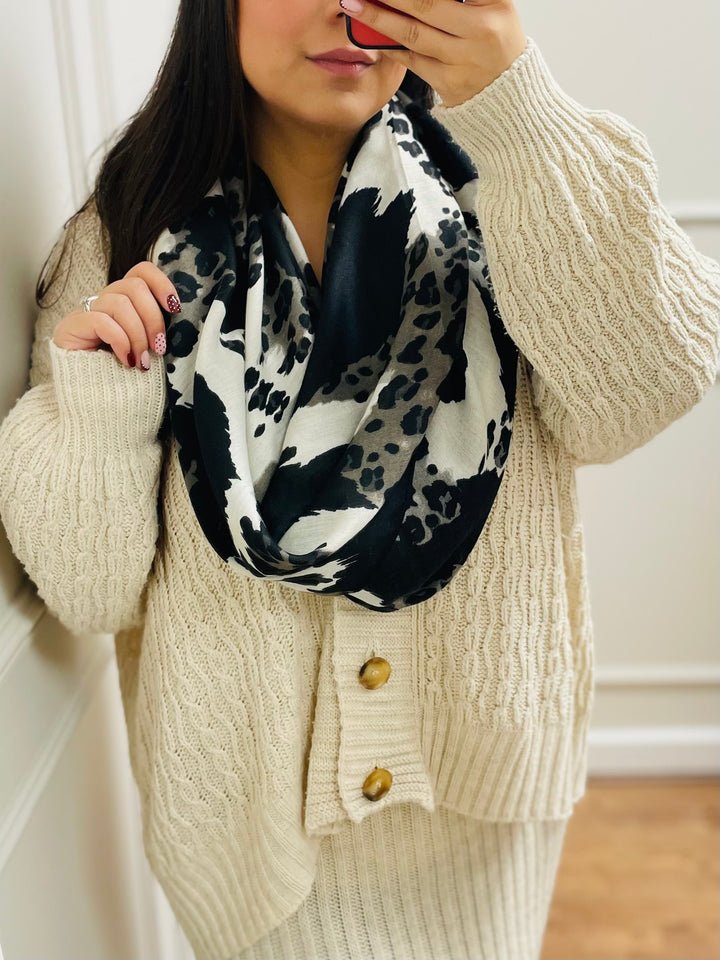 No.114 Animal Print Scarf-Black & Cream