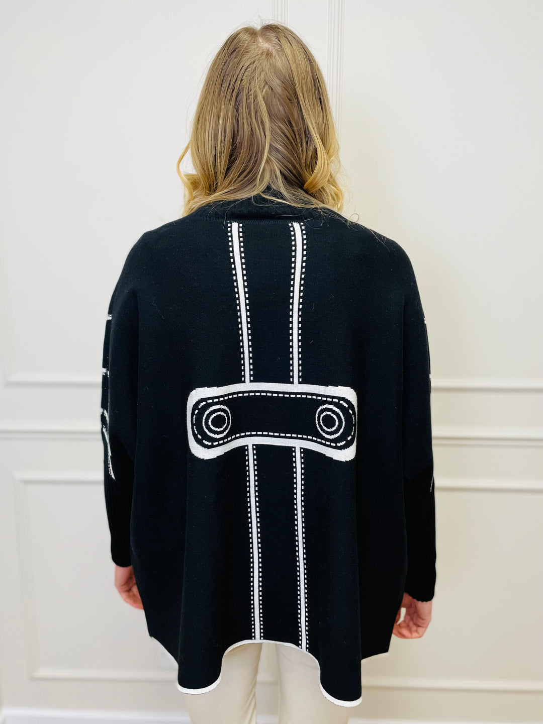 "JOY" Reversible Jumper-Black & White