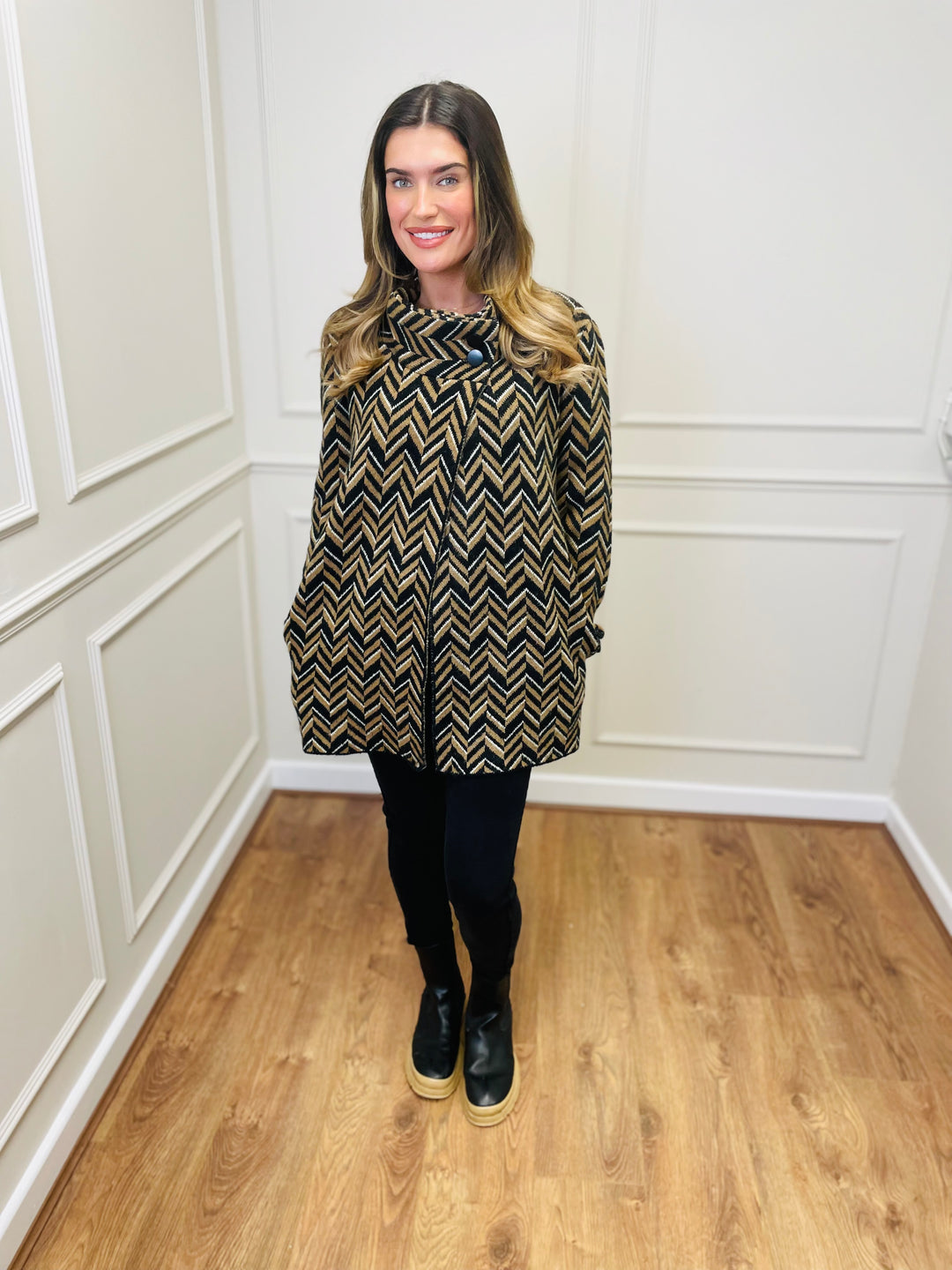 "CELINE" Chevron Coatigan-Black & Tan