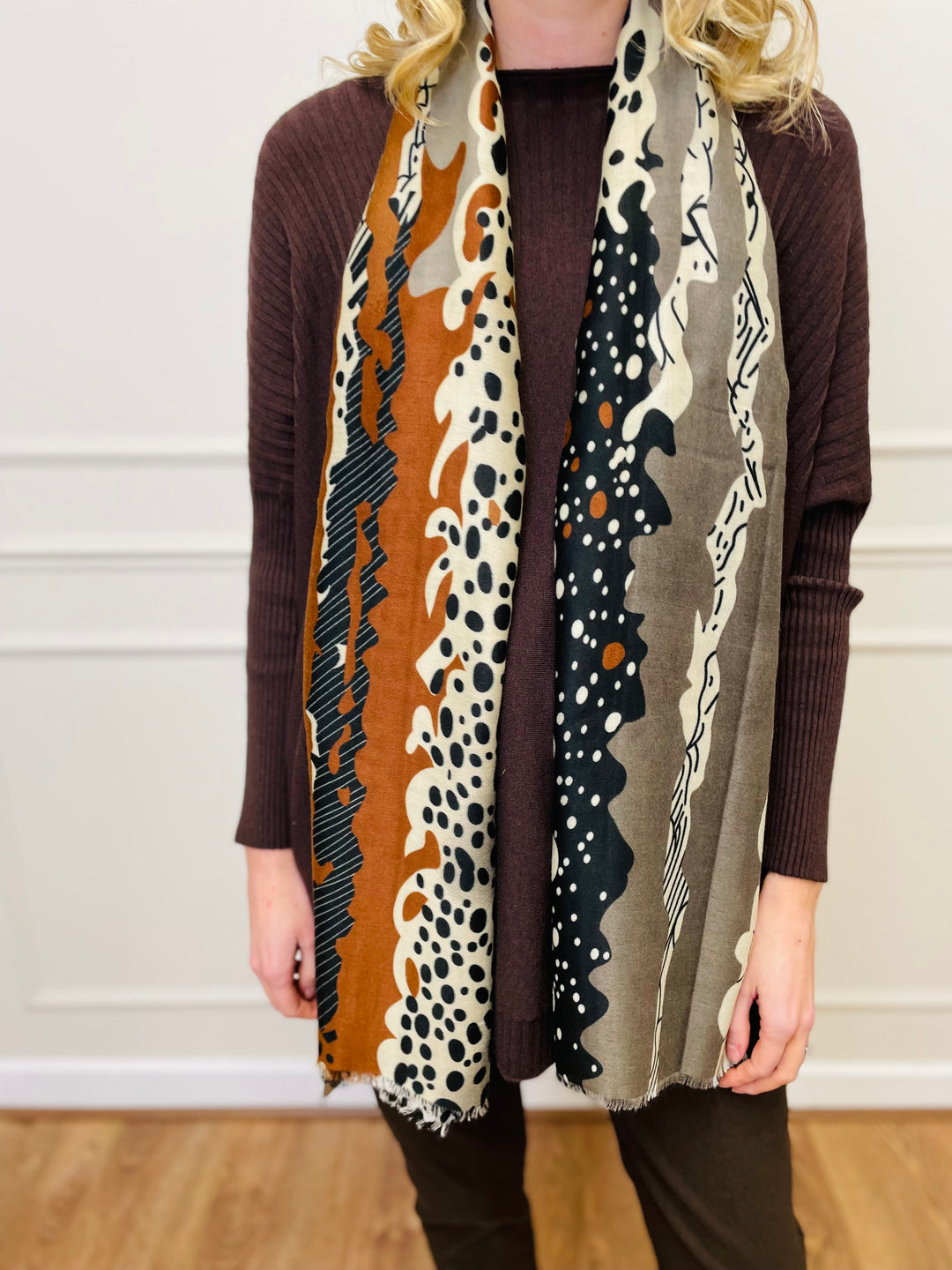 No.116 Animal Print Scarf-Mocha & Black