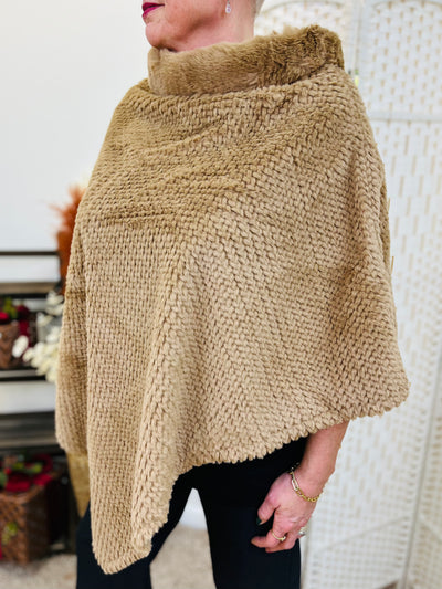 "ROSEY" Textured Poncho-Sand