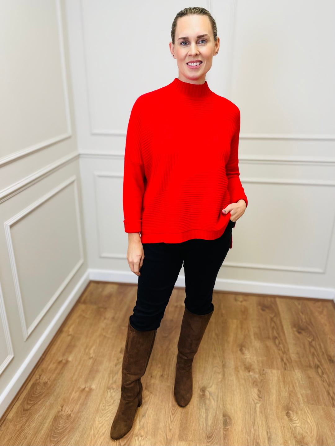 "LULU" Knitted Jumper-Red