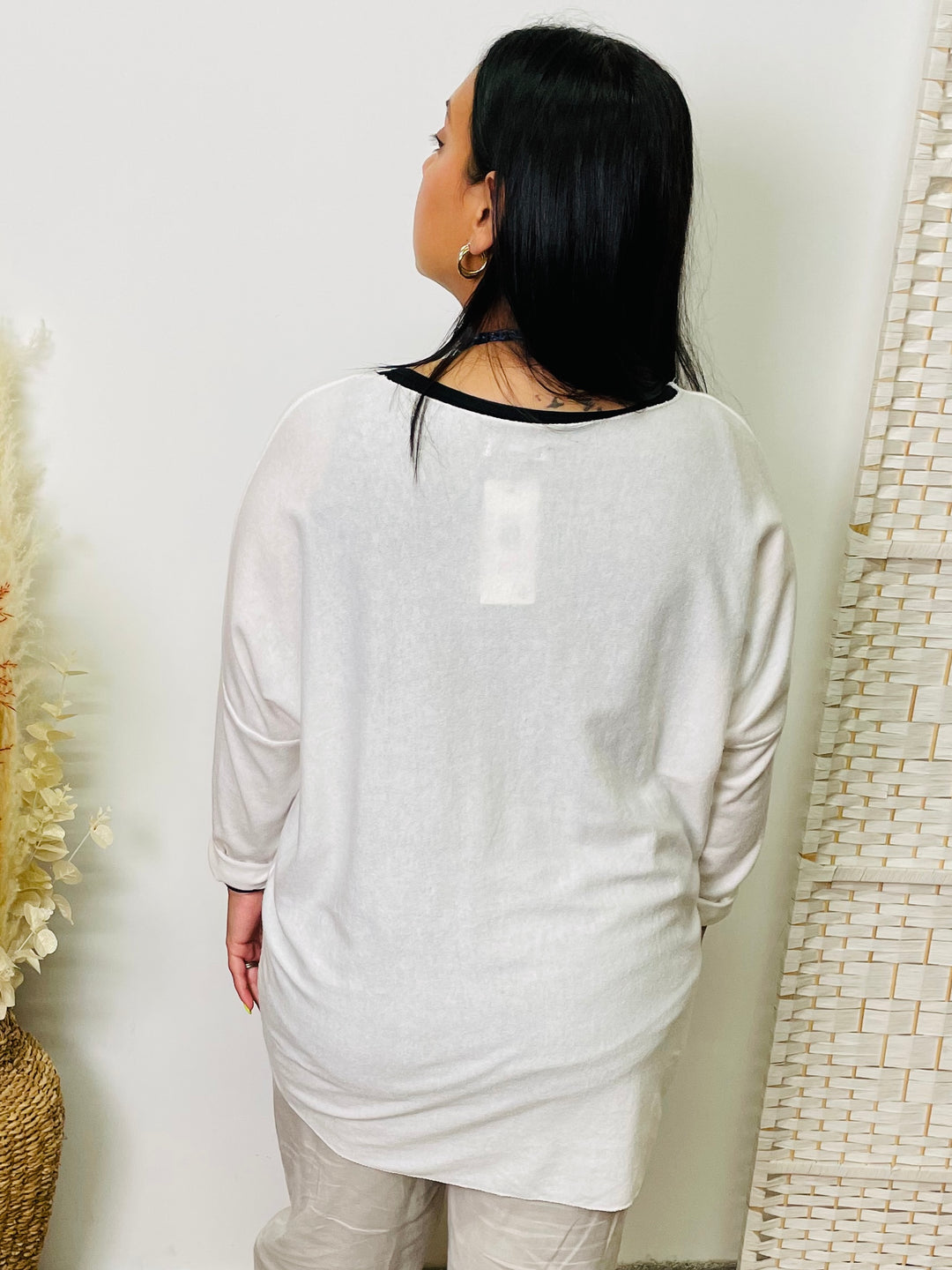 "ALEXA" Fine Knit Top-White