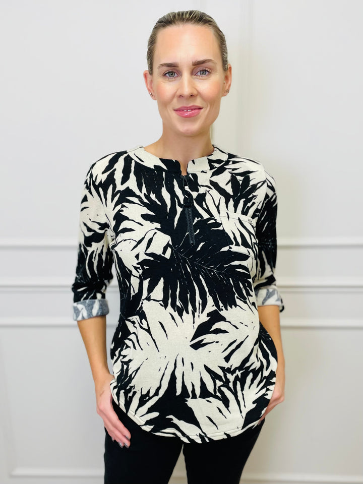 "ANNA" Floral Print Blouse-Cream & Black