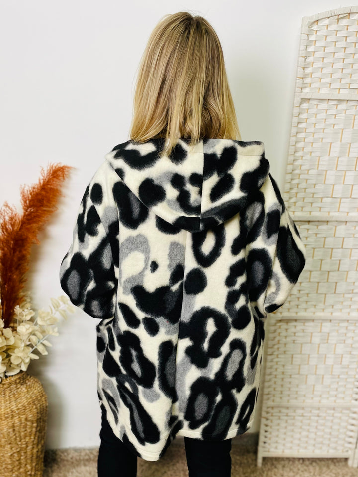 "JEMMA" Animal Print Jacket-White & Black