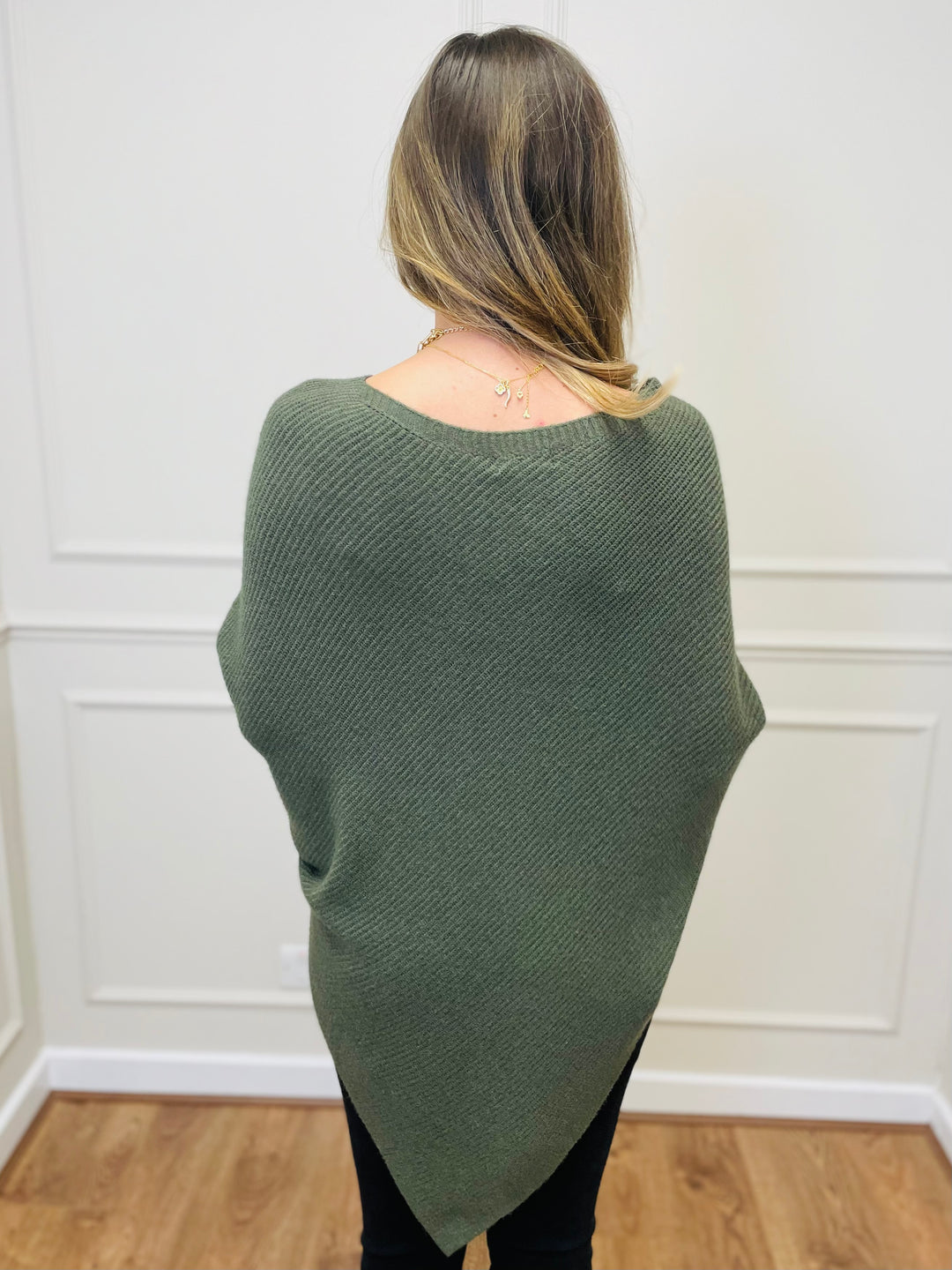 "ELLA" LUXURY Poncho-Green