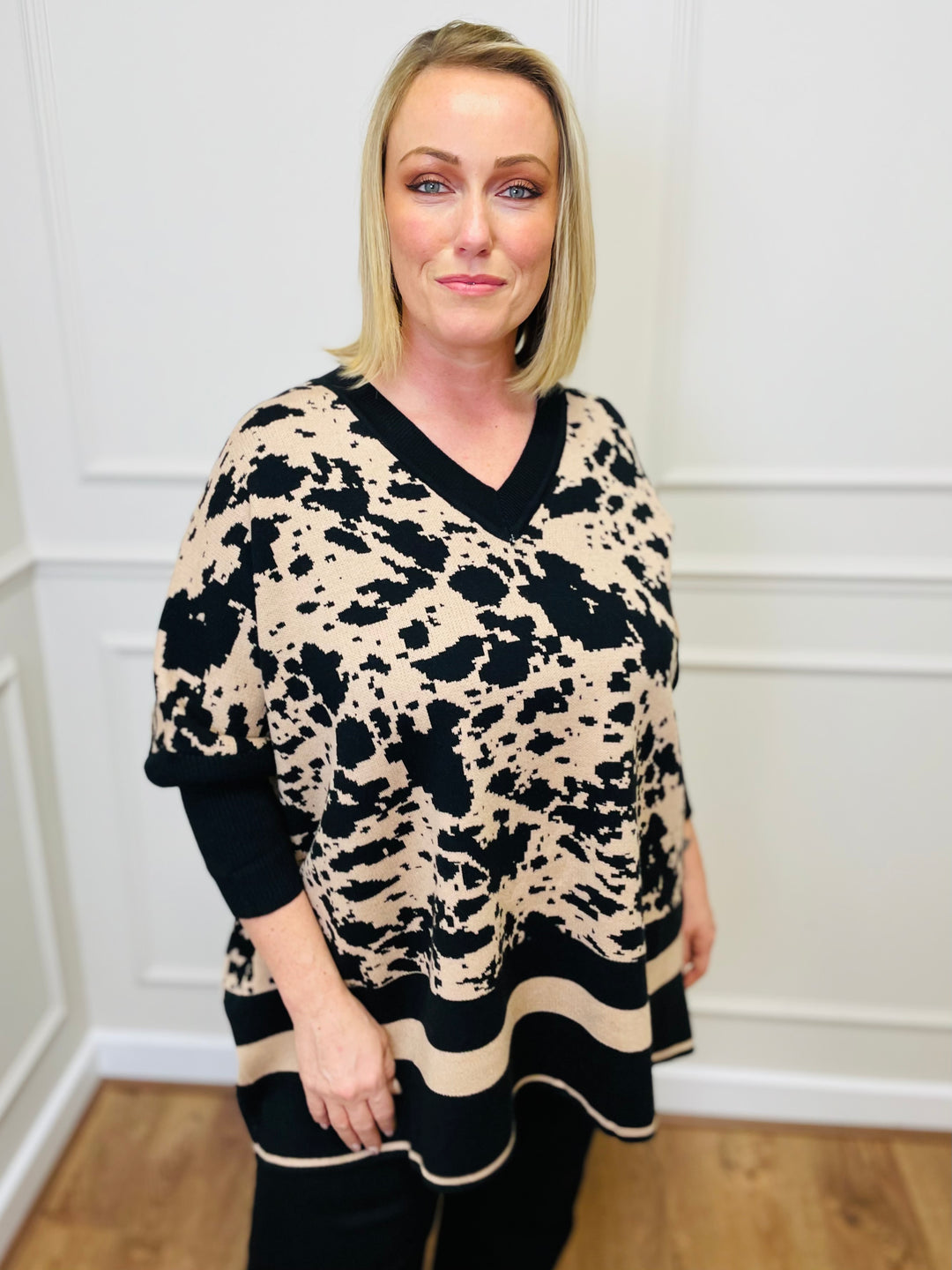 "HUNTER" Animal Print Jumper-Black & Tan