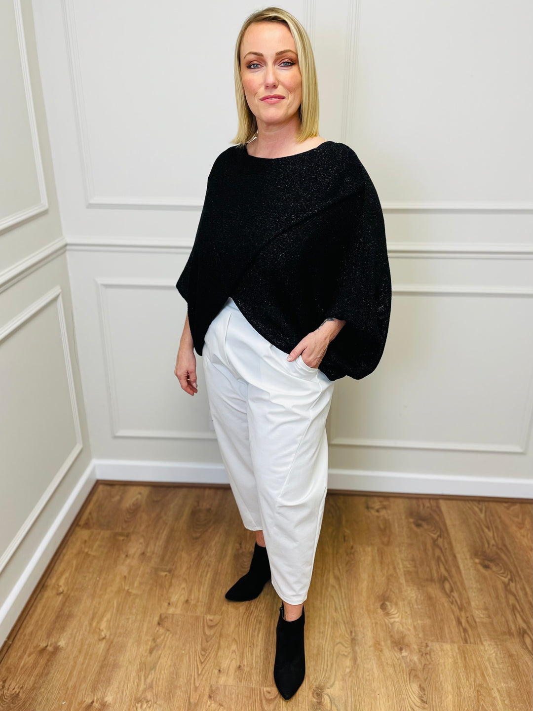 "VIVIAN" Crossover Fine Knit-Black